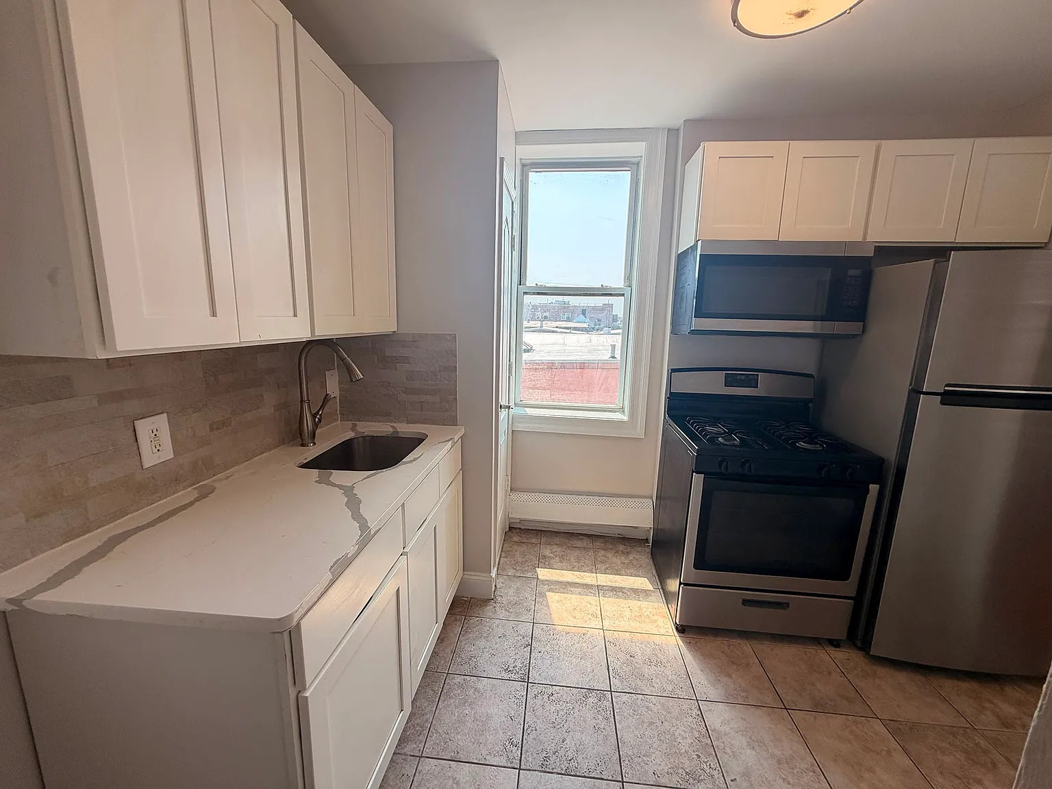 6208 Palisade Ave — Photo 2