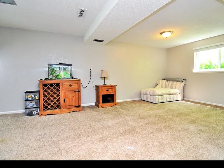 6515 S Dudley Way — Photo 8