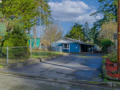1594 N Hemlock St, Coquille, OR, 97423