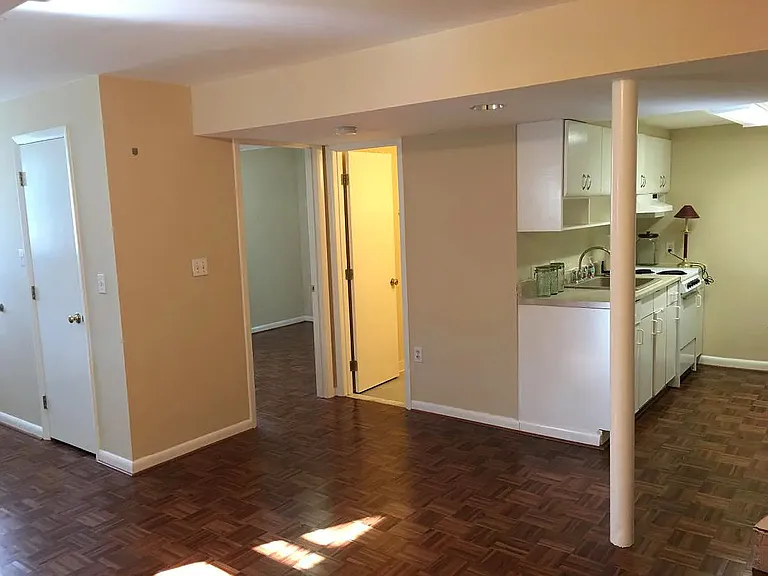 2712 Calgary Ave — Photo 12
