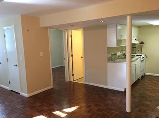 2712 Calgary Ave, Kensington, MD 20895
