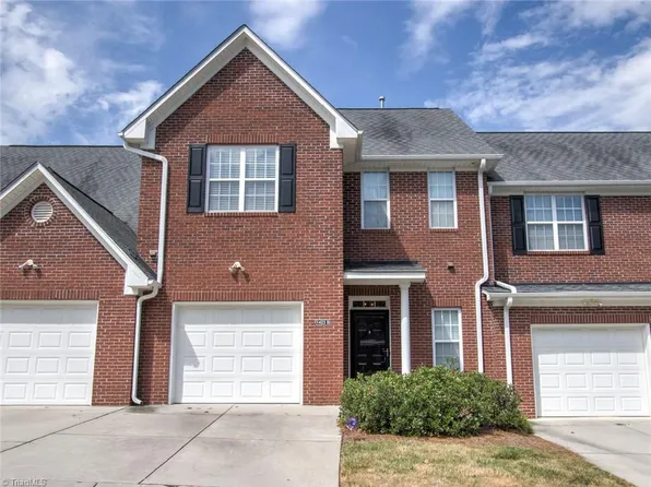 1423 B New Garden Rd, Greensboro, NC 27410