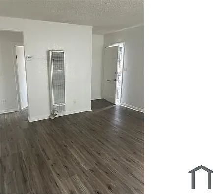 3 bed, 850 sqft, $2,850 — Photo 3