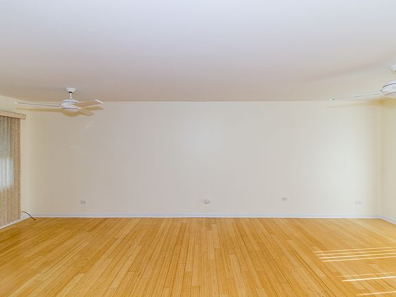 5th image of 307 E Mulberry Dr