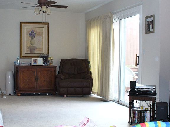 Dining room off of kitchen.