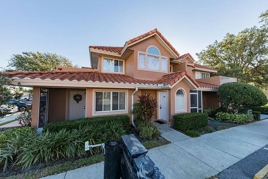 8305 Waterview Way
