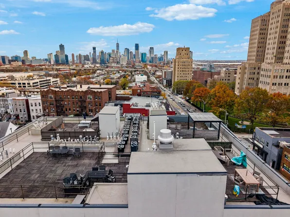 650 Montgomery Street image 36 of 47