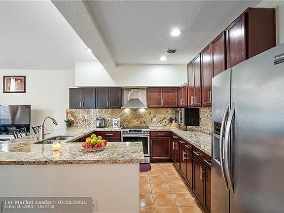3rd image of 12136 NW 46th St
