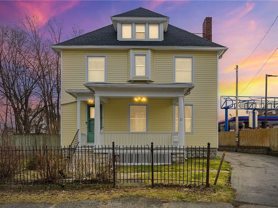 1st image of 21 Kenilworth Ter