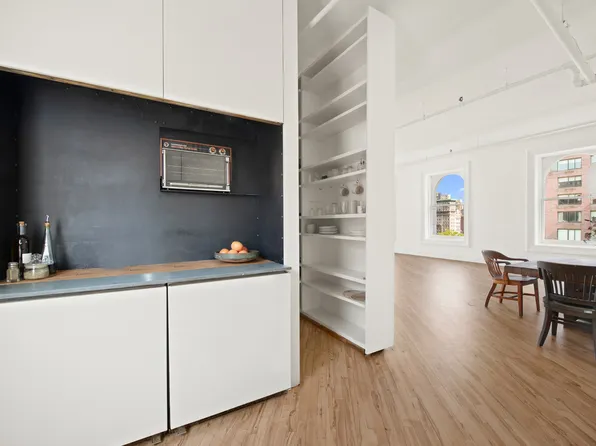 840 Broadway image 4 of 9