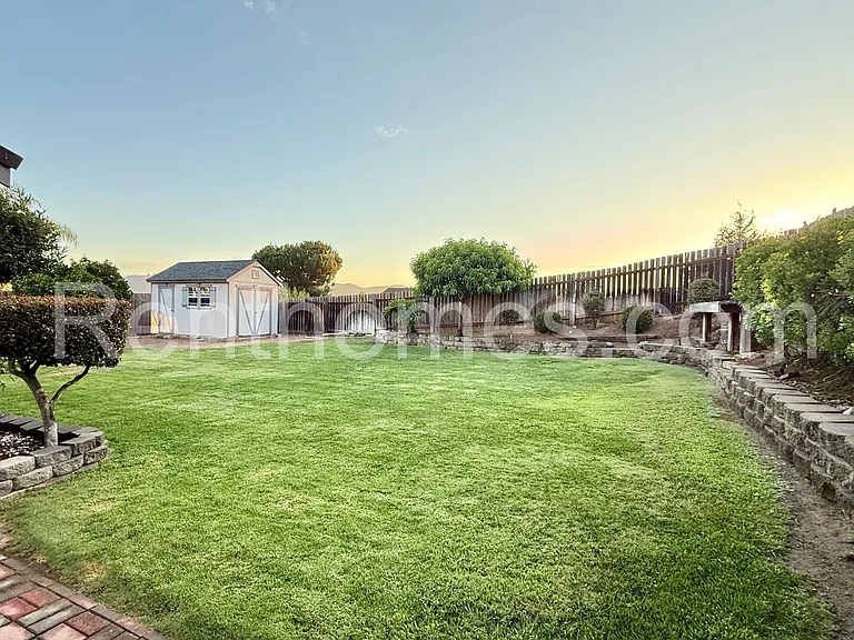1160 Via Camellia — Photo 30