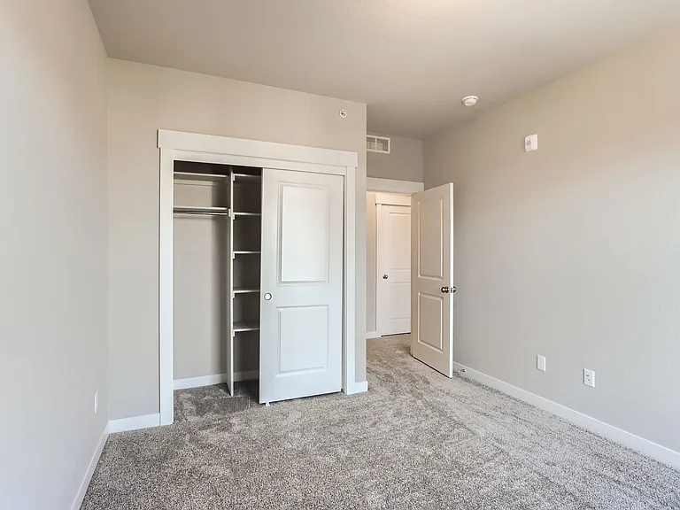 310 High Point Dr #A-103 — Photo 21