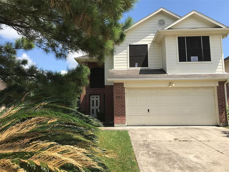 2nd image of 12223 Greensbrook Forest Dr