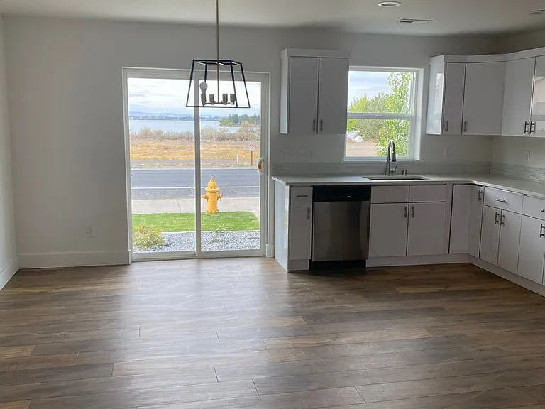 2737 W Marina Dr — Photo 7