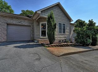 404 Carter Sells Rd, JOHNSON CITY, TN 37604