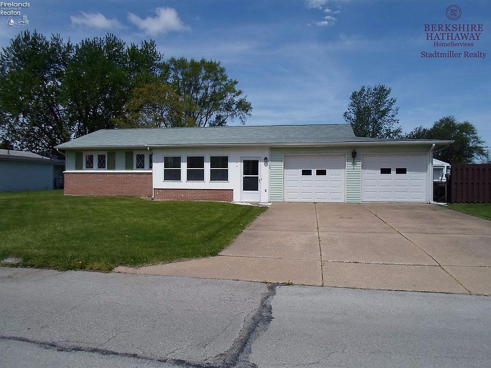 1st image of 109 Douglas Dr