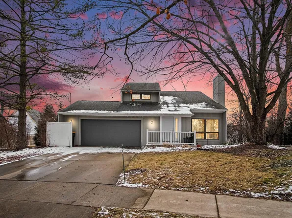 1779 Asbury Rd SE, East Grand Rapids, MI 49506