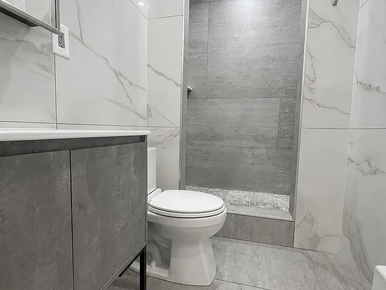 25 Graves St #1 — Photo 9