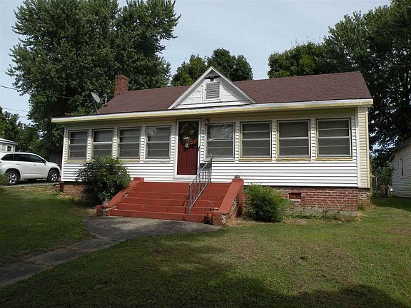 2nd image of 312 N Eagle St
