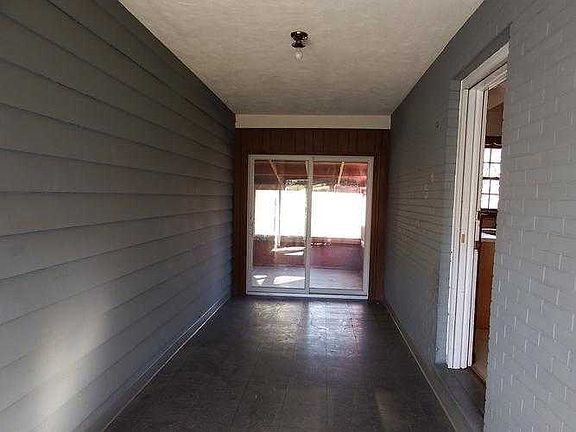 side porch