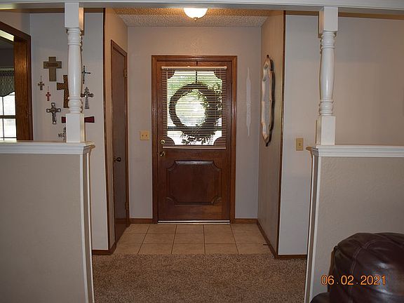 3rd image of 8006 Bedwell Pl