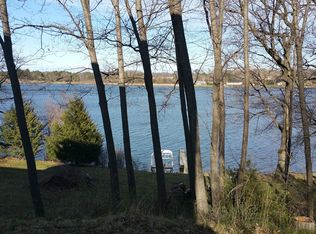 30975 Minnesota Ave, Lindstrom, MN 55045