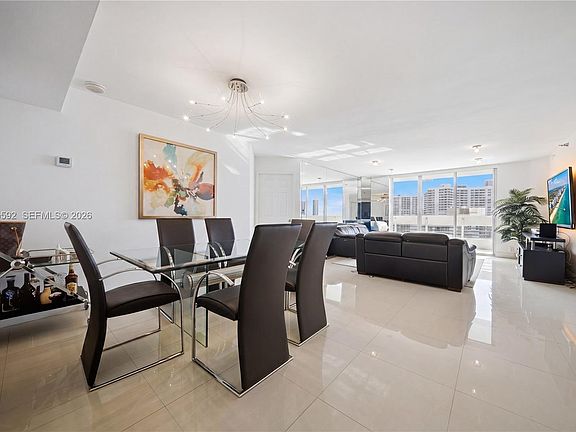 5th image of 3530 Mystic Pointe Dr APT 2013