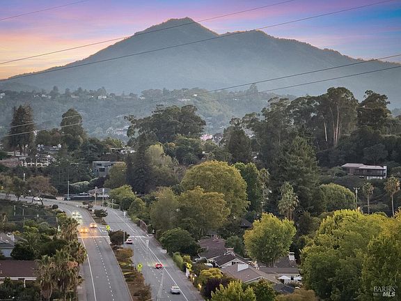 5th image of 15 Junipero Serra Avenue