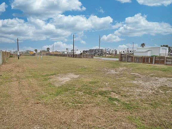 2nd image of 5801 County Road 201