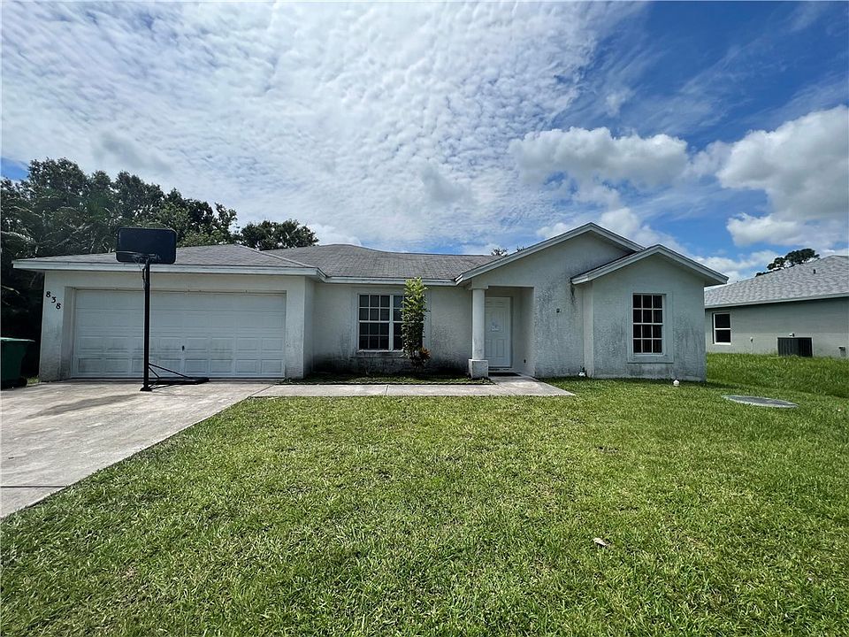 1st image of 838 SE Starflower Ave