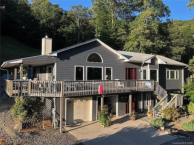 768 Garren Creek Rd — Photo 1