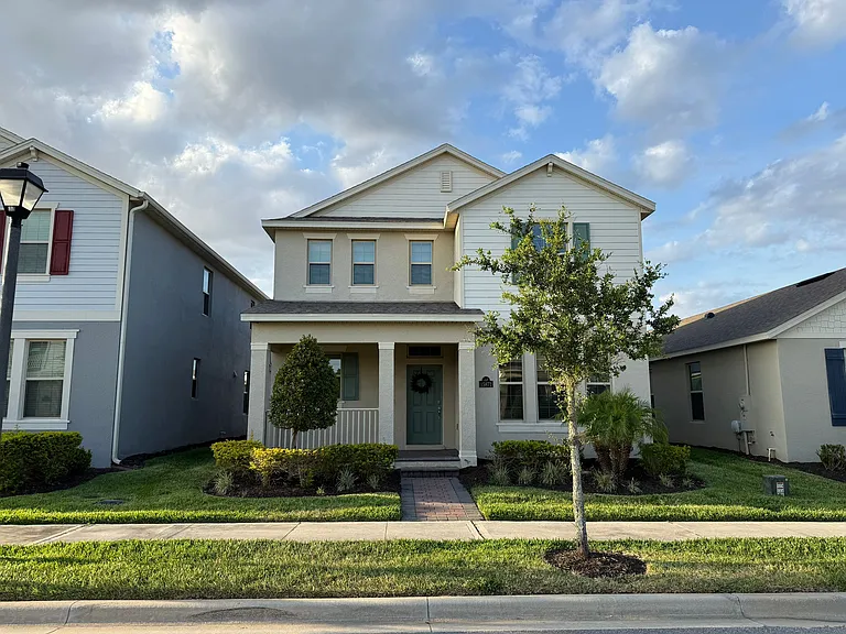 15872 Moonlight Bay St — Photo 1