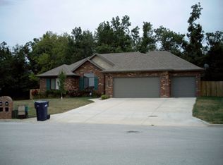 1648 W Evans St, Springfield, MO 65810