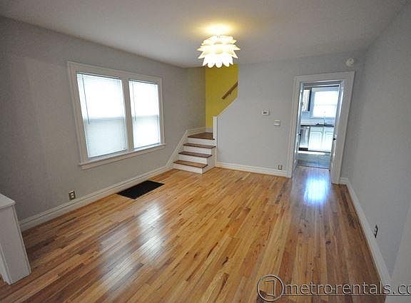 5th image of 2647 Medary Ave