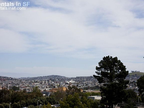 3rd image of 42 Castro St APT 6