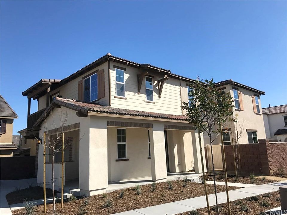 1st image of 15747 Mineral King Ave