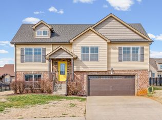 1132 Ivy Brook Way, Clarksville, TN 37043