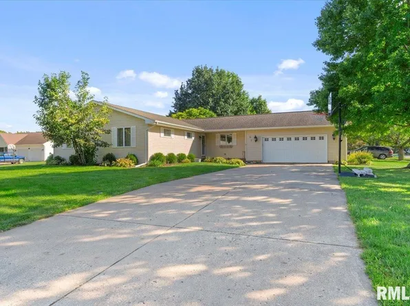 42 Aspen Rd, Pleasant Plains, IL 62677