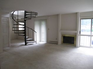 2002 W Schantz Ave, Dayton, OH 45409