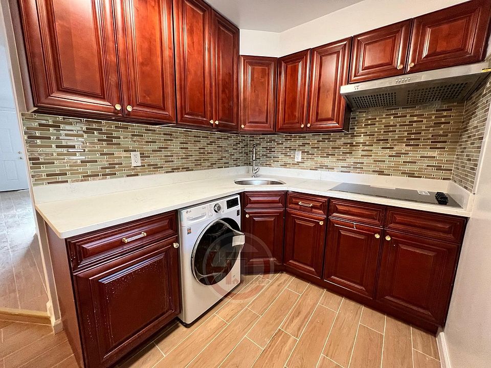 1st image of 1118 Ellsworth Ave #1