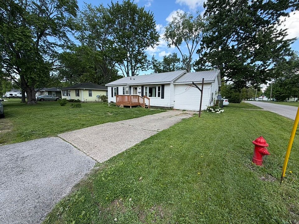 1st image of 608 S Argus St