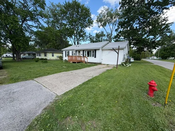 608 S Argus St, Robinson, IL 62454