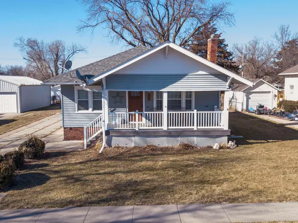 809 Ogden St, Oxford, NE 68967