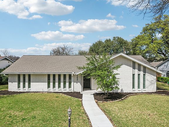 2nd image of 3237 Timberview Rd