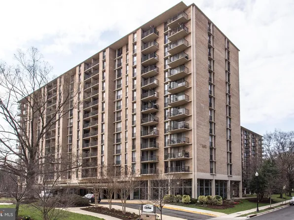 4600 S Four Mile Run Dr APT 226, Arlington, VA 22204