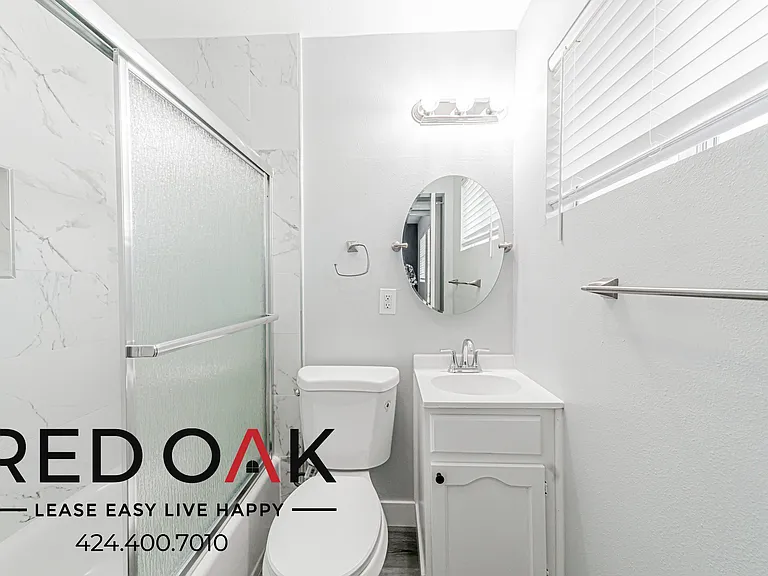 1036 Normandie Ave #14 — Photo 15