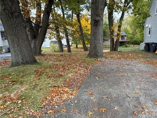 0 Westmore St, Cranston, RI 02910