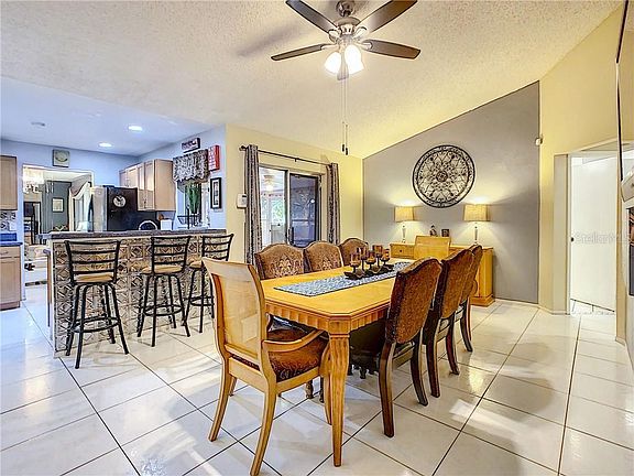 4th image of 5902 White Egret Ln