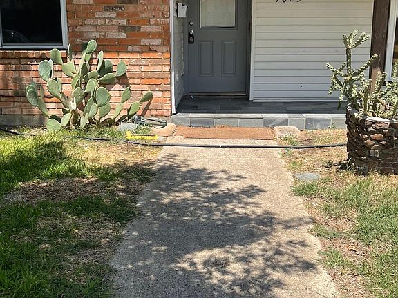 4th image of 4025 Lindenwood Ln