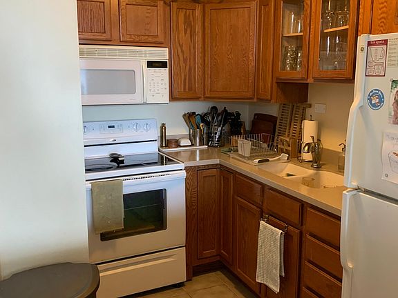 4th image of 4250 N Marine Dr APT 1412